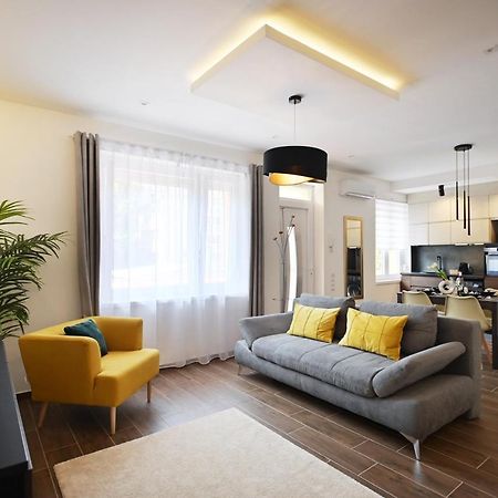Zora Apartman إغير المظهر الخارجي الصورة