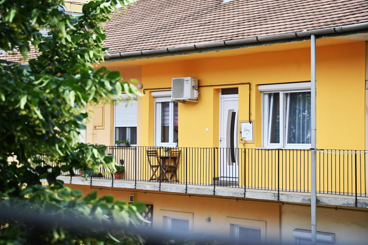 Zora Apartman إغير المظهر الخارجي الصورة